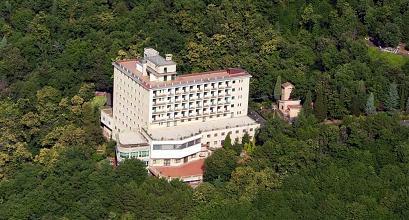 фото отеля Emmaus - Albergo del bosco