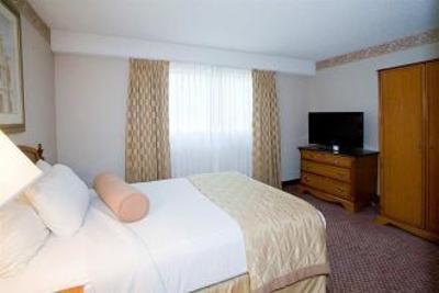 фото отеля Embassy Suites Hotel Chicago - Schaumburg / Woodfield