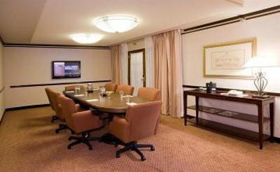 фото отеля Embassy Suites Hotel Chicago - Schaumburg / Woodfield