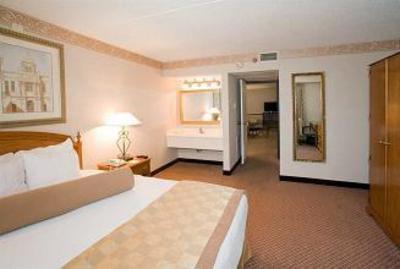 фото отеля Embassy Suites Hotel Chicago - Schaumburg / Woodfield