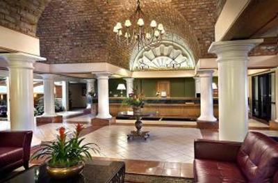фото отеля Embassy Suites Hotel Chicago - Schaumburg / Woodfield