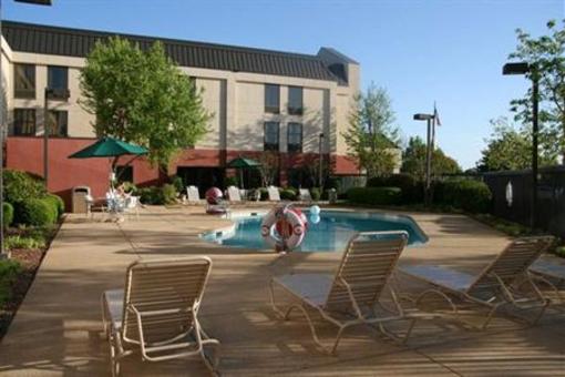 фото отеля Hampton Inn - University