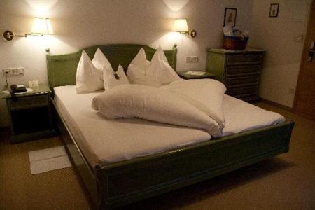 фото отеля Waldhotel Tann