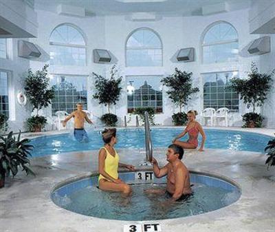 фото отеля Clarion Inn Willow River