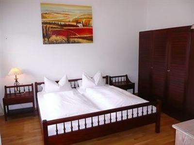 фото отеля Zur Schonen Aussicht Hotel Garni