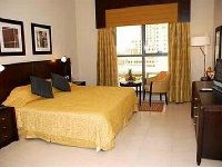 Golden Tulip Suites Dubai