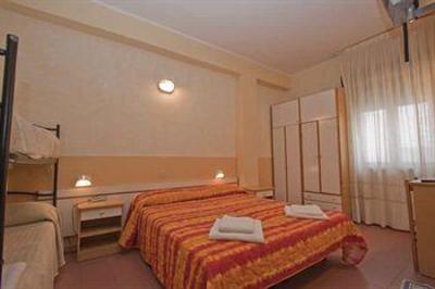 фото отеля Fedora Hotel