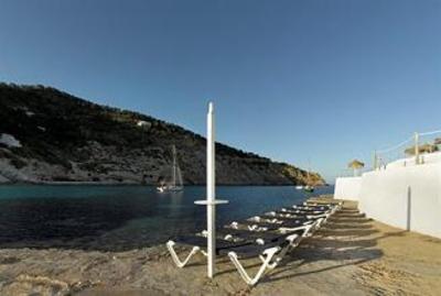 фото отеля Fiesta Hotel Cala Llonga