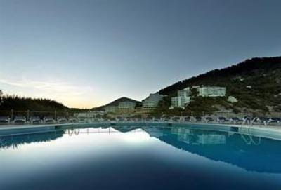 фото отеля Fiesta Hotel Cala Llonga