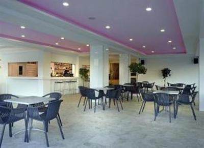 фото отеля Fiesta Hotel Cala Llonga