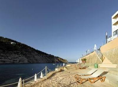 фото отеля Fiesta Hotel Cala Llonga