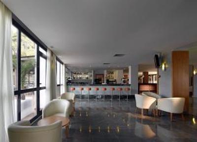 фото отеля Fiesta Hotel Cala Llonga