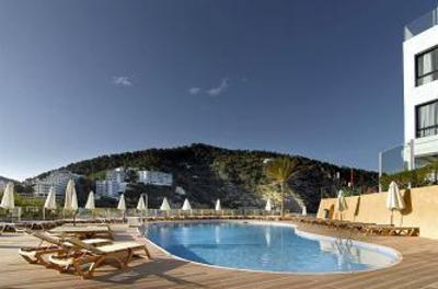 фото отеля Fiesta Hotel Cala Llonga