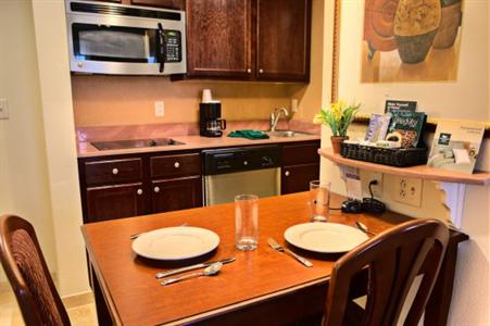 фото отеля Homewood Suites Rutherford-Meadowlands