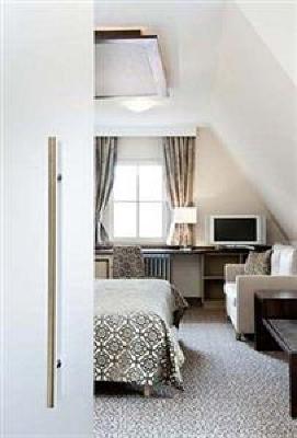 фото отеля Burghotel