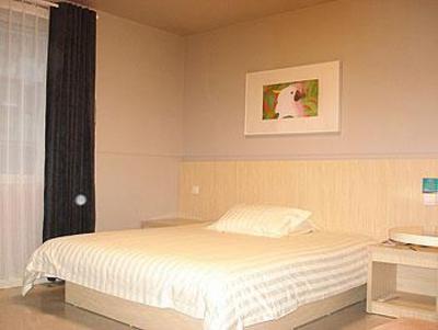 фото отеля Jinjiang Inn (Nanchang Chuanshan Road)