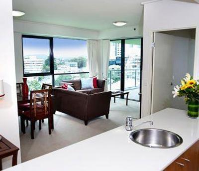 фото отеля Quest Spring Hill Serviced Apartments