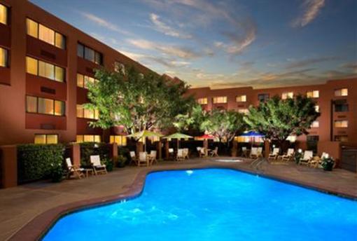 фото отеля Best Western Rio Grande Inn Albuquerque