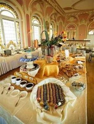 фото отеля Eden Palace au Lac