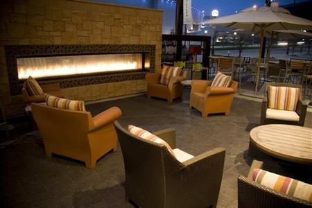 фото отеля Hilton Omaha