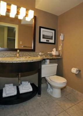фото отеля BEST WESTERN PLUS Denham Inn & Suites