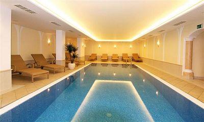фото отеля Sonnenburg Hotel Merano