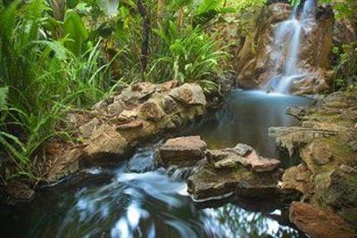 фото отеля Misty Hills Country Hotel