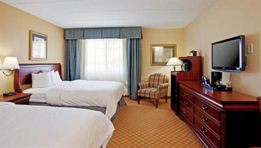 фото отеля Country Inn & Suites Bloomington West