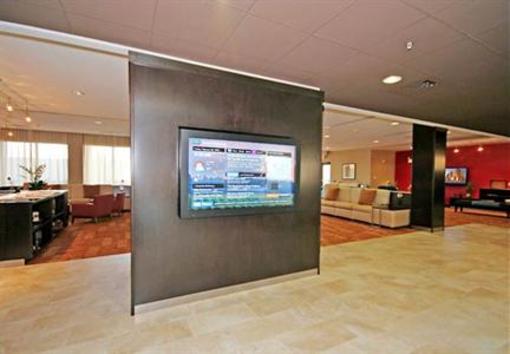 фото отеля Courtyard Greensboro Airport