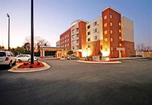 фото отеля Courtyard Greensboro Airport
