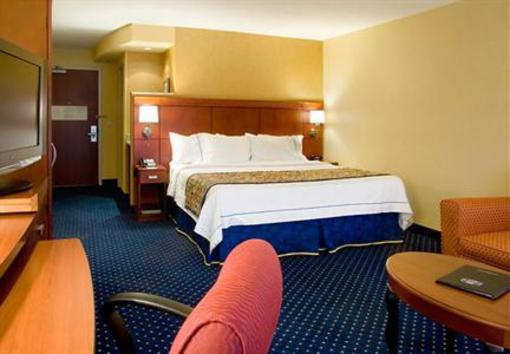фото отеля Courtyard by Marriott Madison West/Middleton