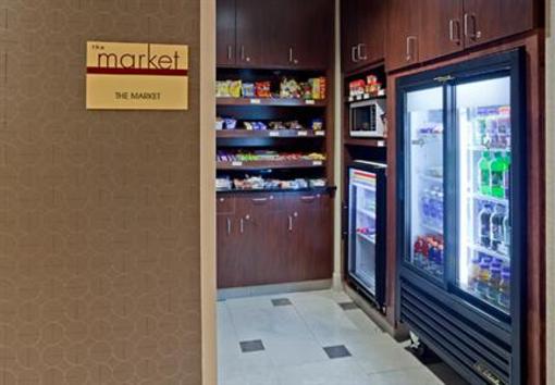 фото отеля Courtyard by Marriott Madison West/Middleton