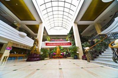 фото отеля Baocheng Hotel