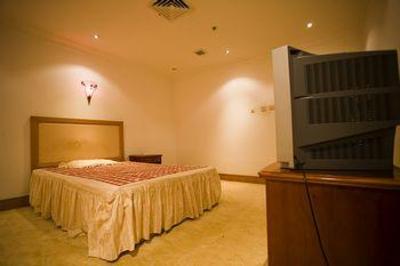 фото отеля Baocheng Hotel