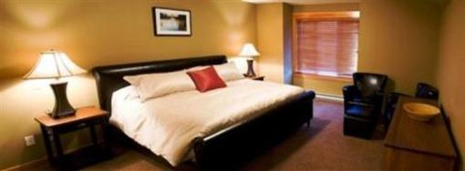 фото отеля Pinnacle Ridge Chalets