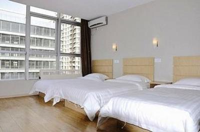 фото отеля Happy Holiday Express Hotel