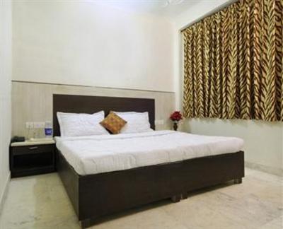 фото отеля Hotel Suryam Palace