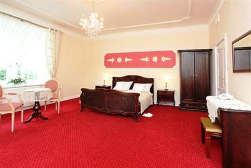 фото отеля Hotel Dwór Sójki