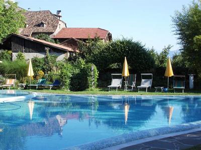 фото отеля Blumenhotel Ansitz Angerburg