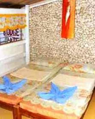 фото отеля Moalboal Backpacker Lodge