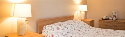 фото отеля Parkhouse Motel