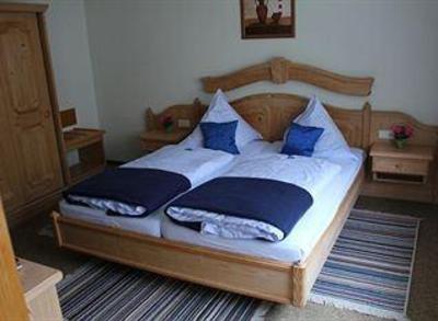 фото отеля Landhotel Oberbaar