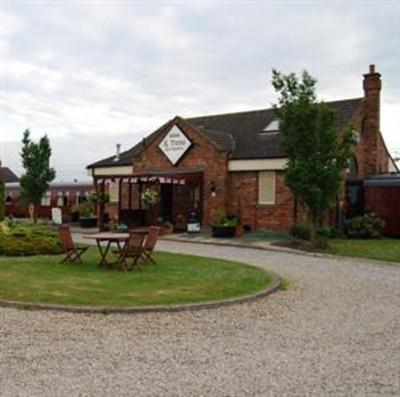 фото отеля Sidings Hotel Shipton