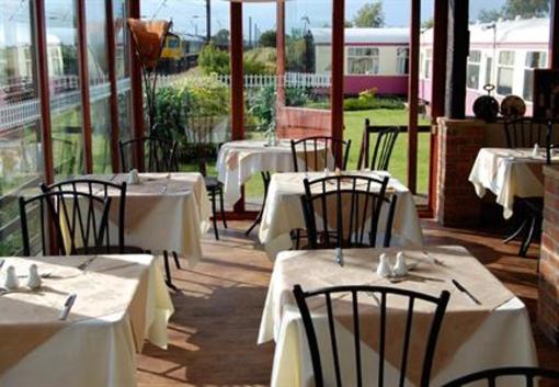 фото отеля Sidings Hotel Shipton