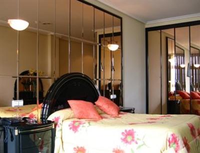 фото отеля Hotel Erdeland Onzonilla