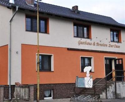 фото отеля Zur Oase Gasthaus & Pension