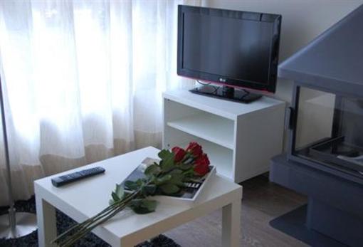 фото отеля Montseny Suites & Apartments