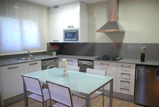 фото отеля Montseny Suites & Apartments