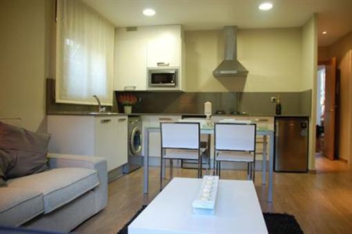фото отеля Montseny Suites & Apartments