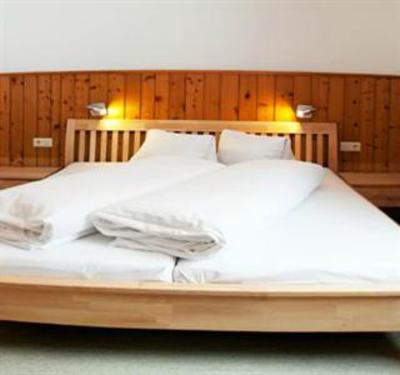 фото отеля Bungalows - Urlaubsresort Hafele